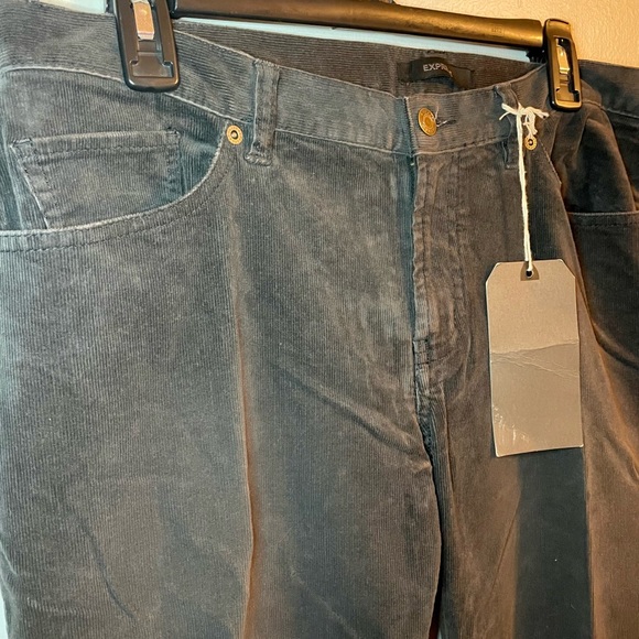 NWT Express dark gray corduroy flare pants 31 - Picture 5 of 13